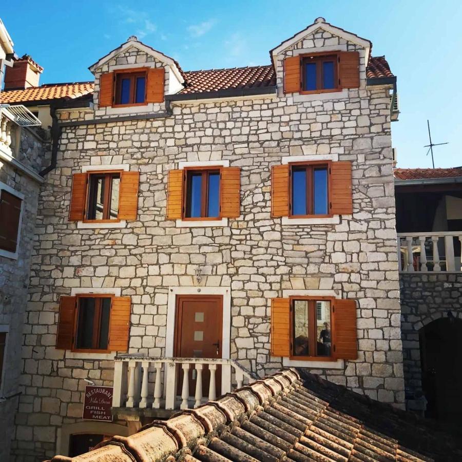 Vila Dora Supetar Exterior foto
