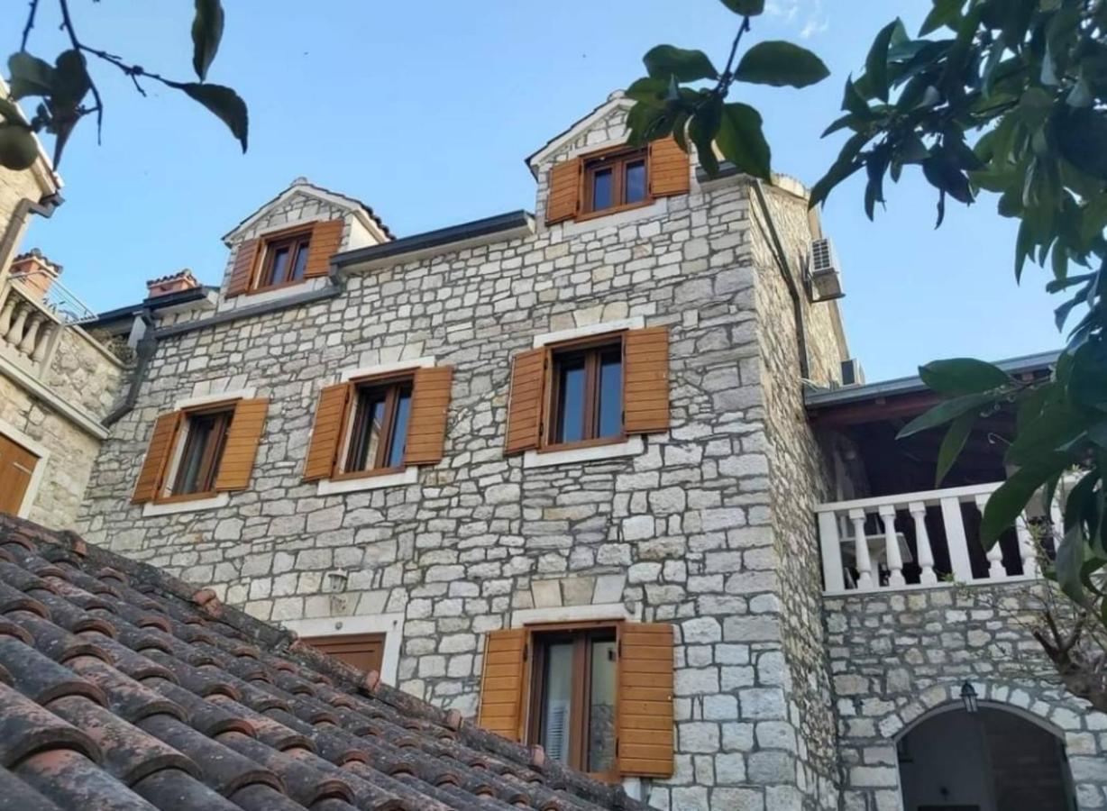 Vila Dora Supetar Exterior foto